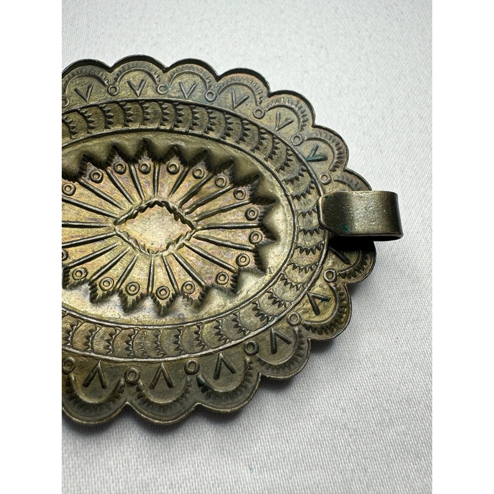Vintage Western Stamped Metal Concho Slide Oval Sunburst Scalloped Scarf Bolo - Picture 5 of 7